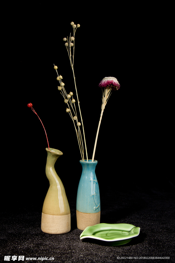陶瓷壶 插花