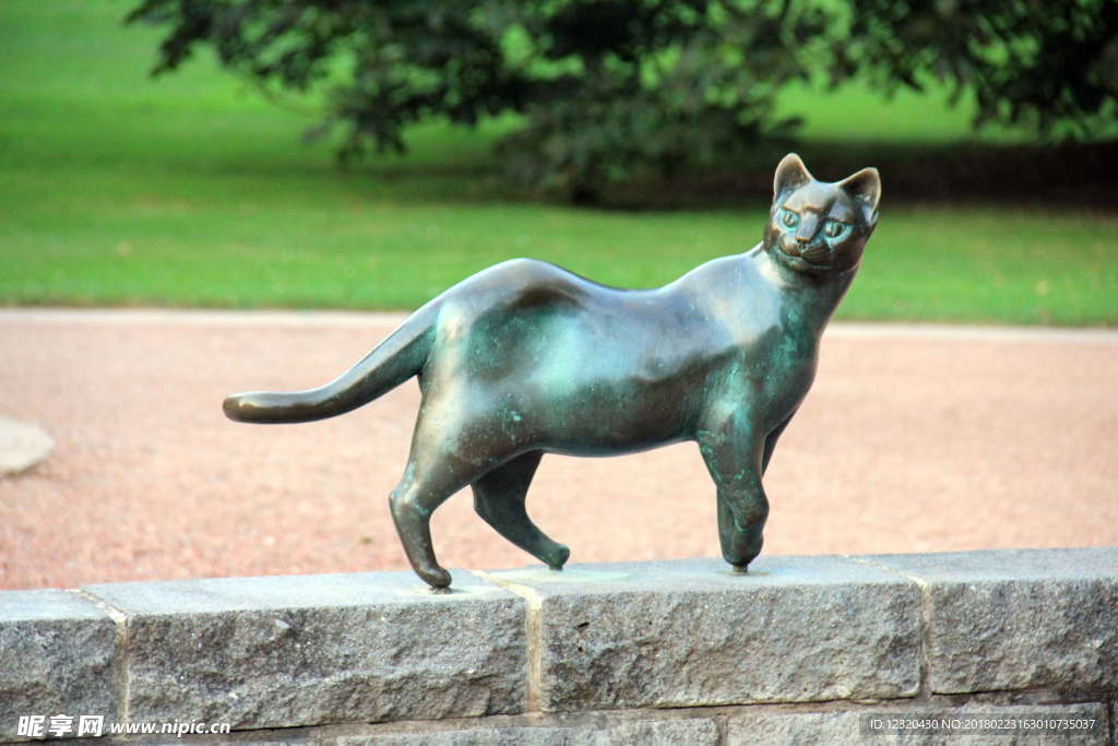 铜猫