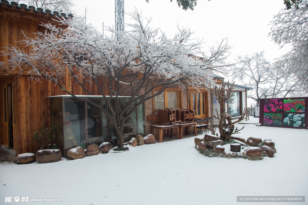 长沙岳麓山雪景