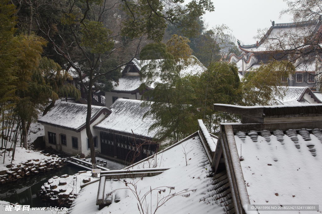 长沙岳麓山雪景