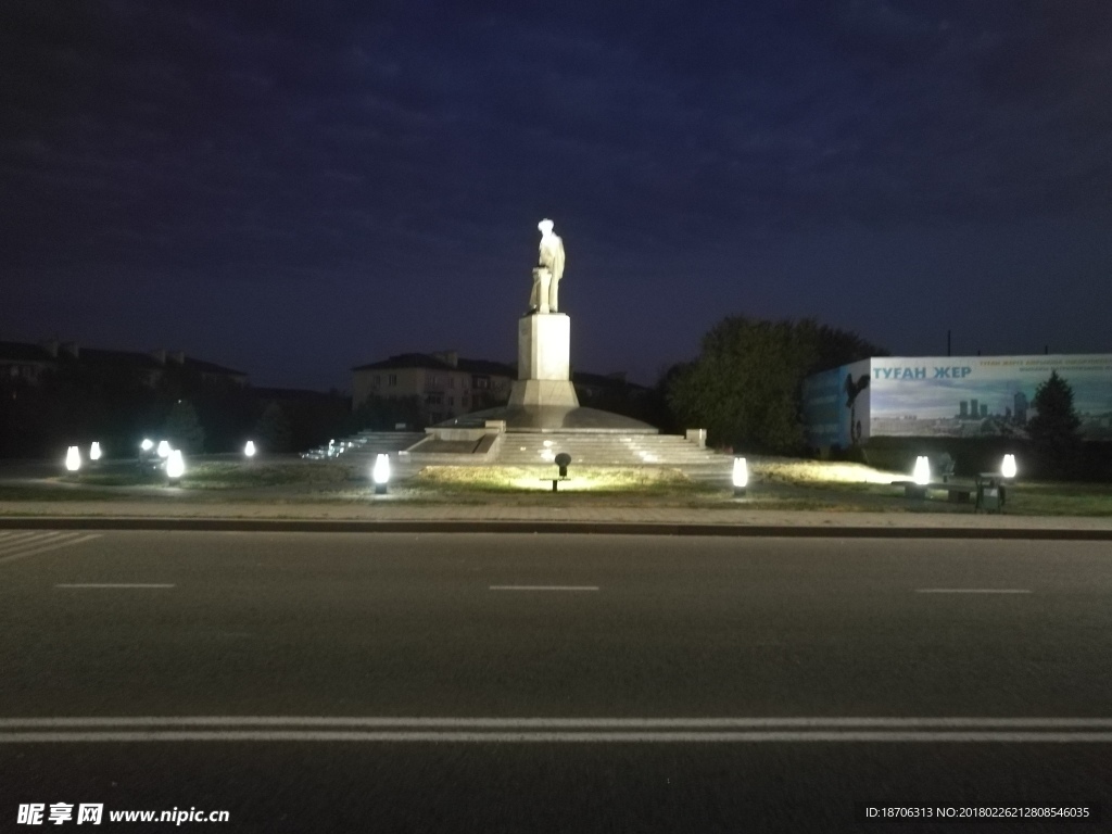 夜景广场