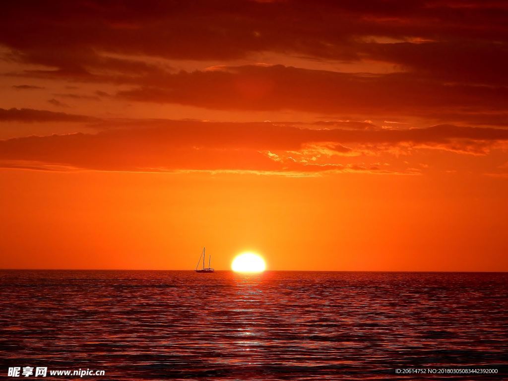 夕阳下的大海风景