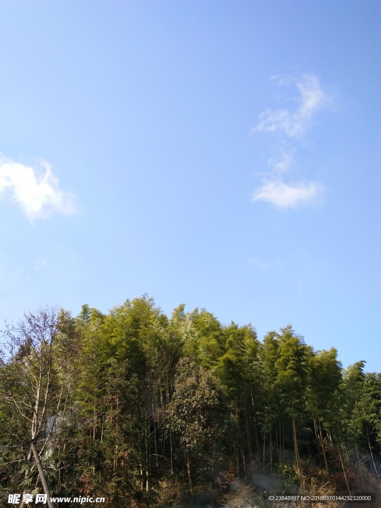 天空