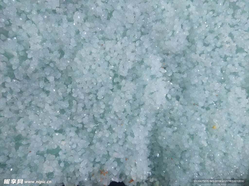 蓝绿水晶