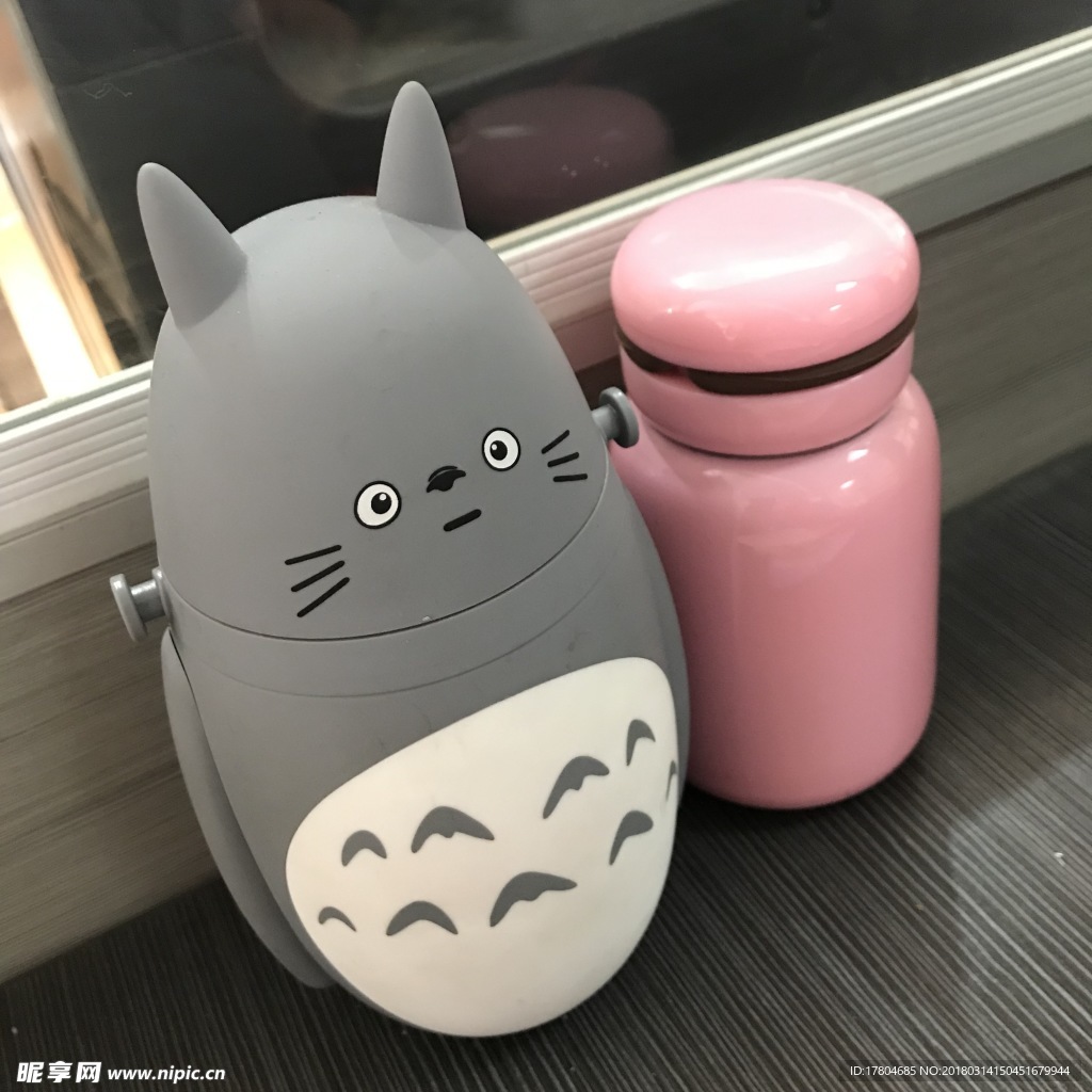 保温杯
