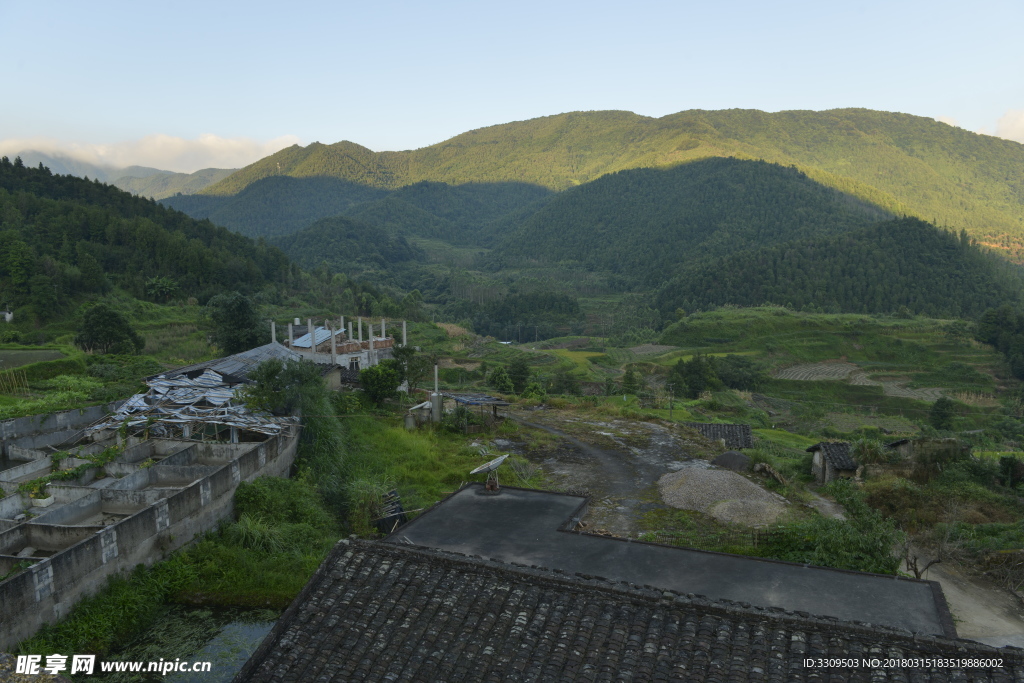 山村
