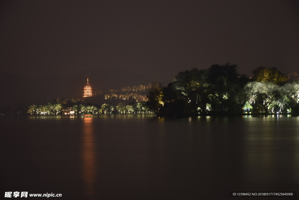 西湖夜景