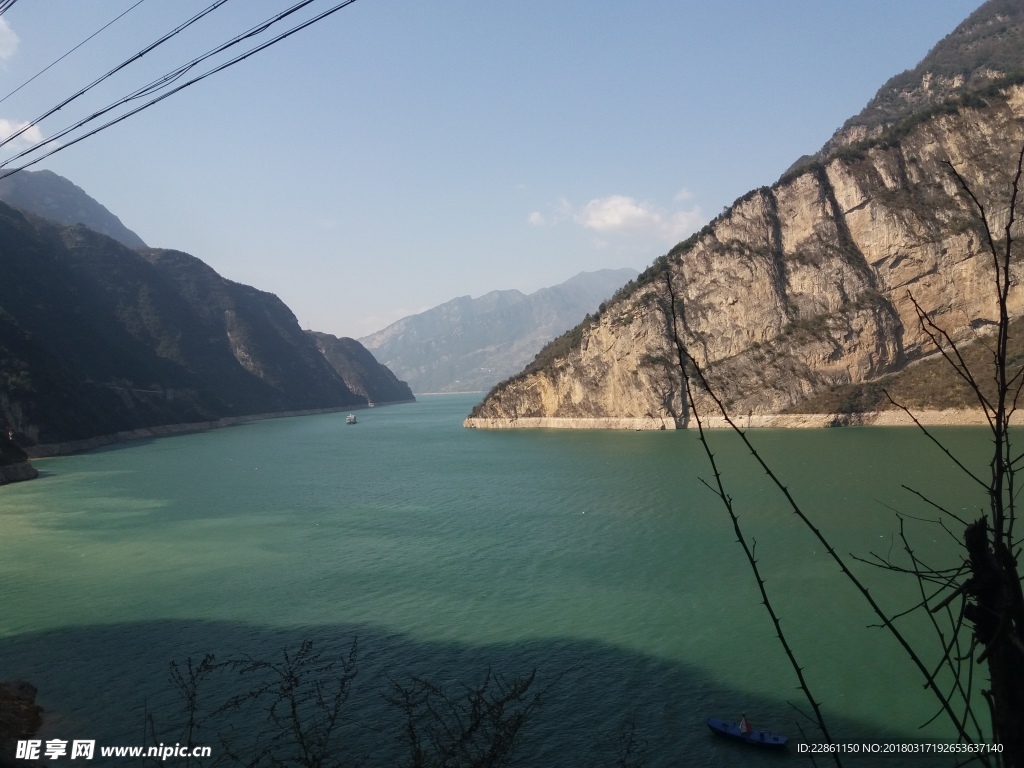 三峡雄峰