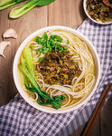 酸菜肉丝面