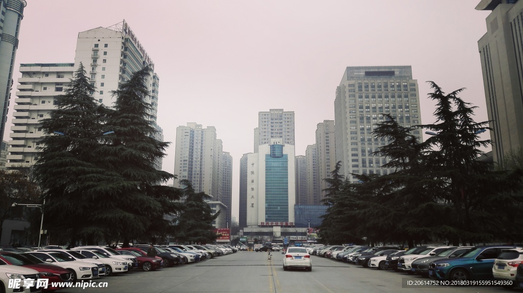 尝试高楼建筑