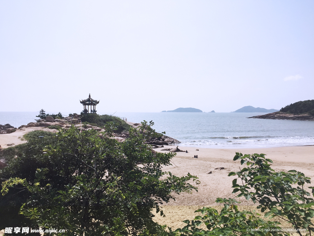 海边凉亭