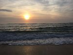 海边日出
