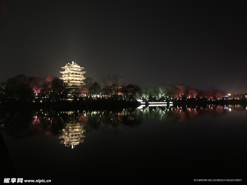 明湖夜宴