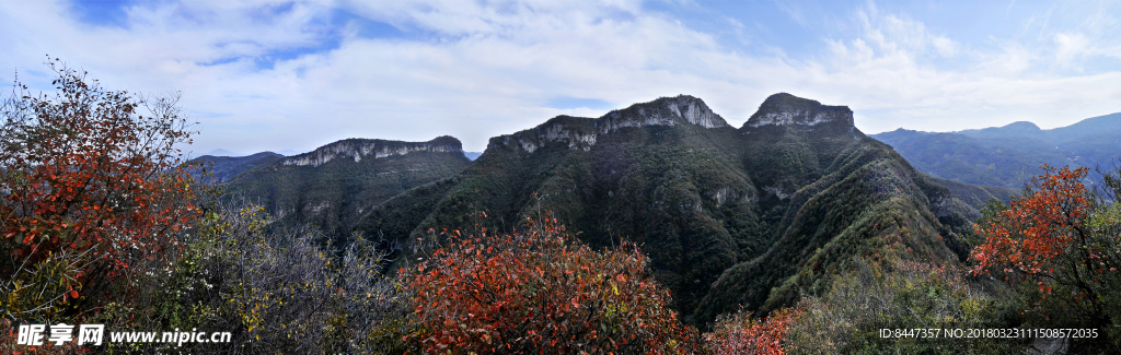 巩义市青龙山山脉风光