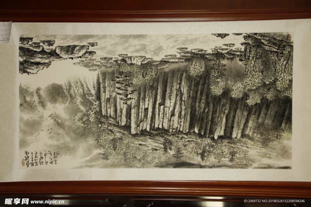 一张水墨画