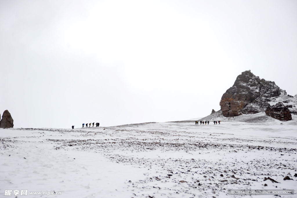 壮丽的雪山风光