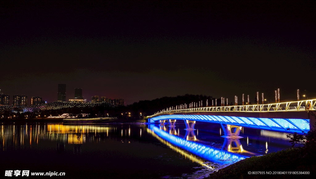 深圳人才公园夜景