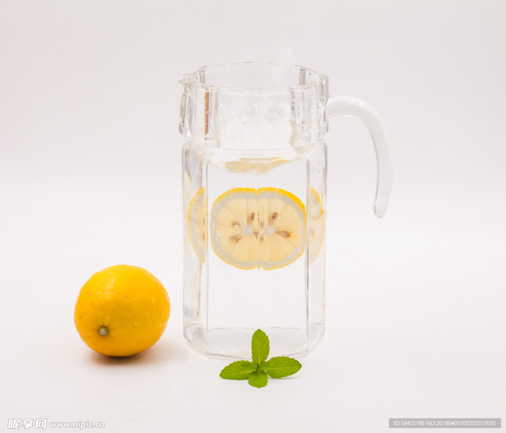 柠檬水
