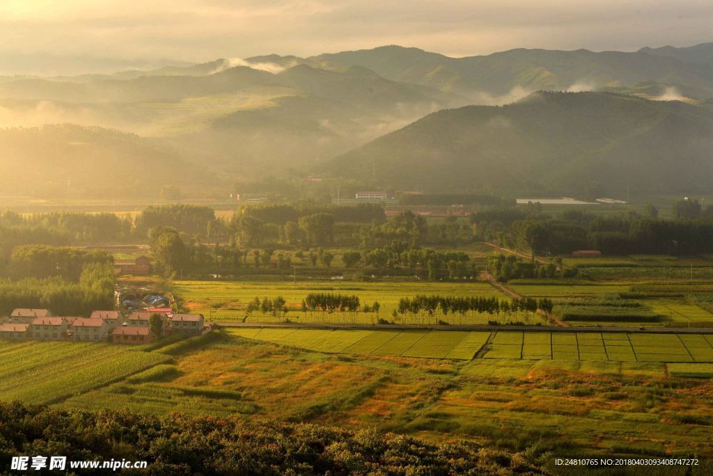 喀喇沁旗农村景象