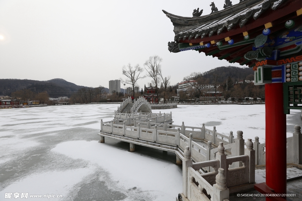 九成宫雪韵