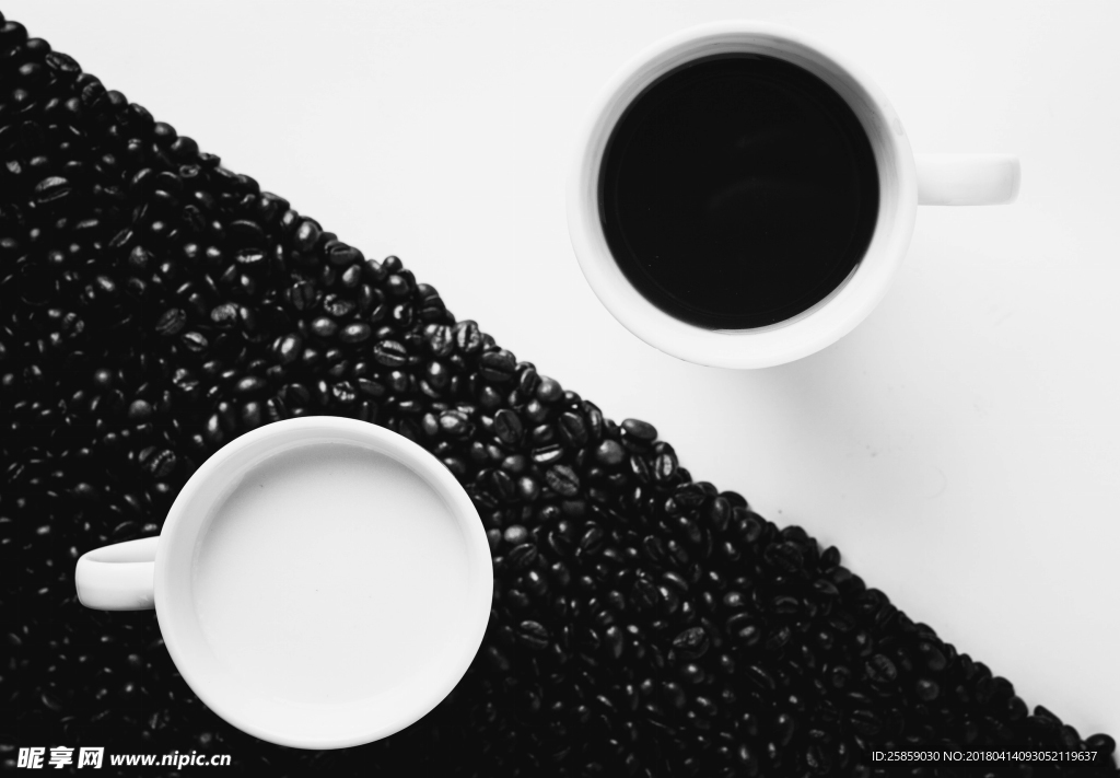 黑白分明的咖啡