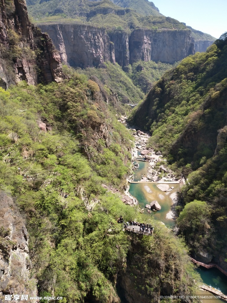 宝泉风景图