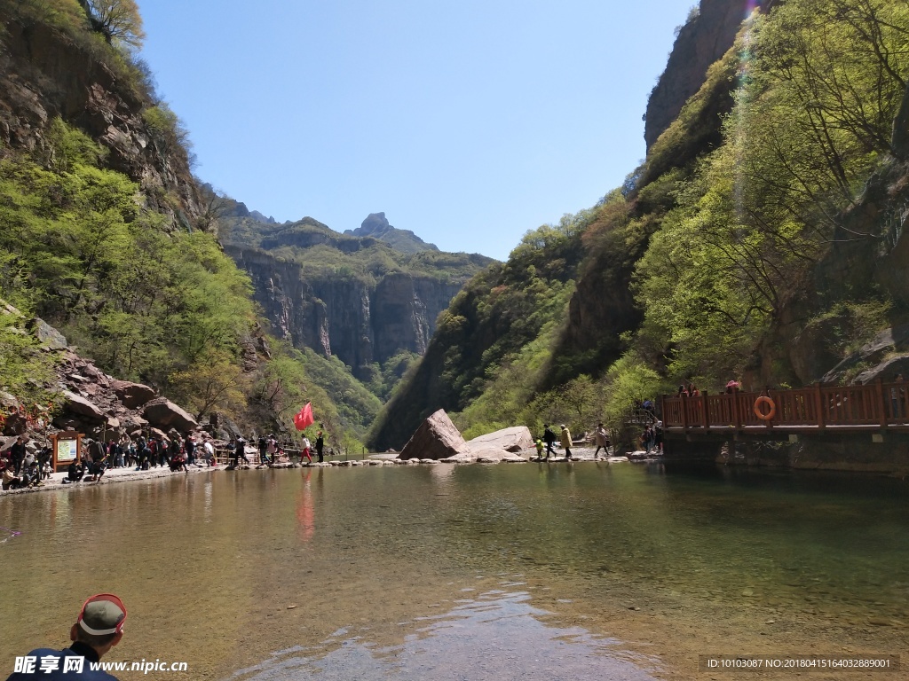 宝泉风景图