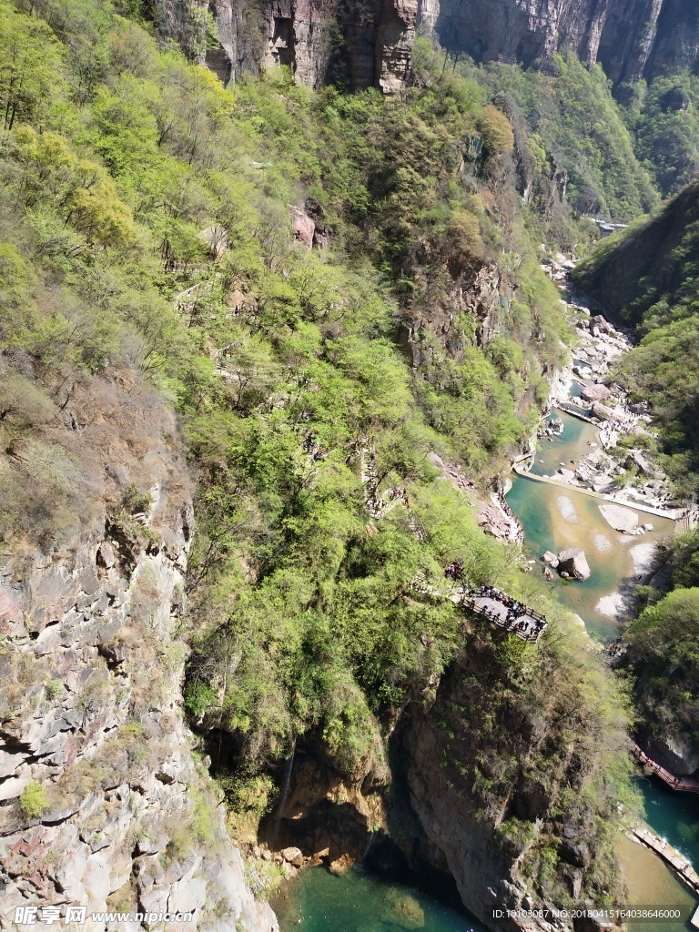 宝泉风景图