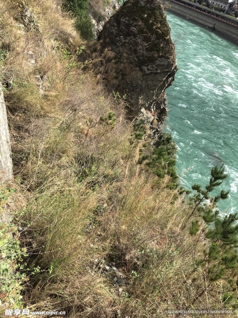 河流