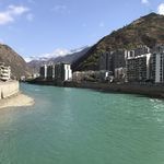 河流