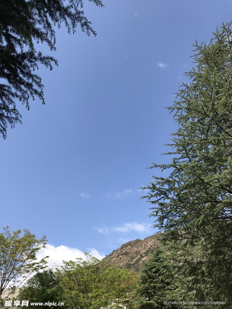 天空