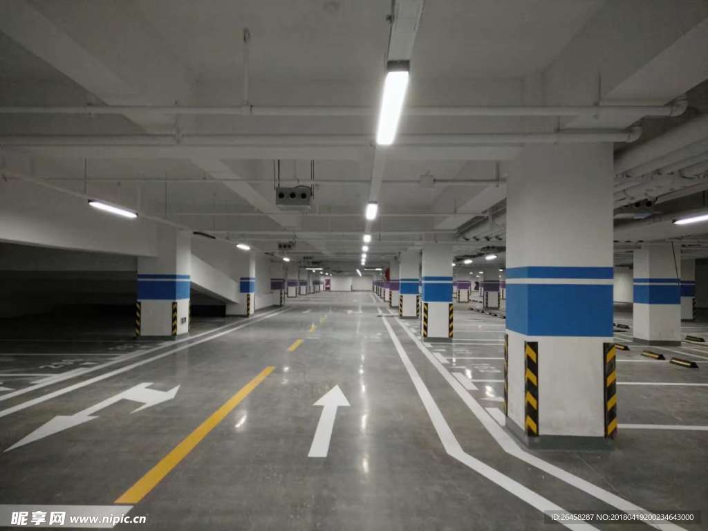 车库固化地面效果图