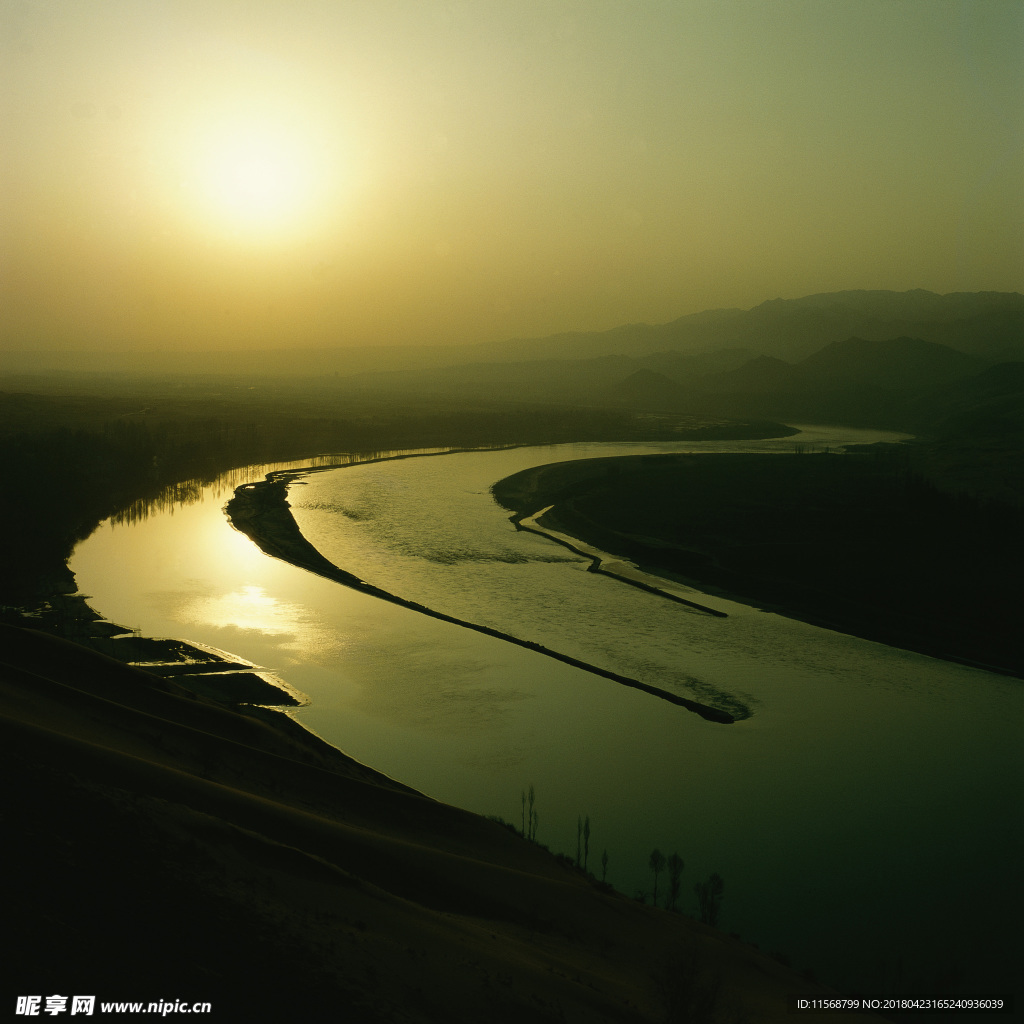 山水