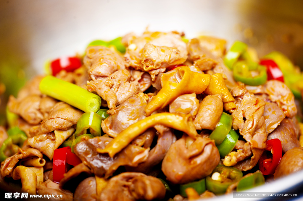 干锅鸡杂
