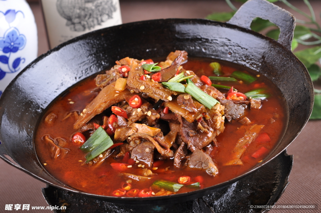 干锅牛杂