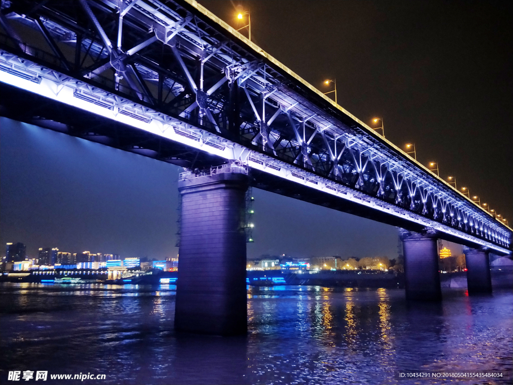 长江大桥夜景