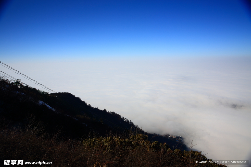 峨眉山