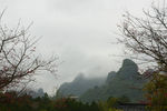 行于桂林山水