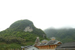 行于桂林山水