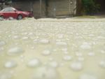 汽车    水珠    背景