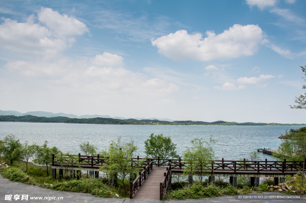 湖北松滋洈水百岛画廊南山观岛