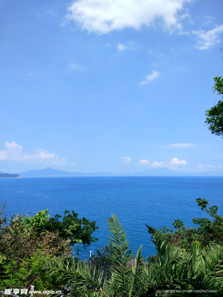 碧海蓝天