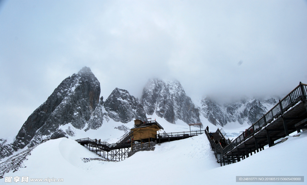 玉龙雪山