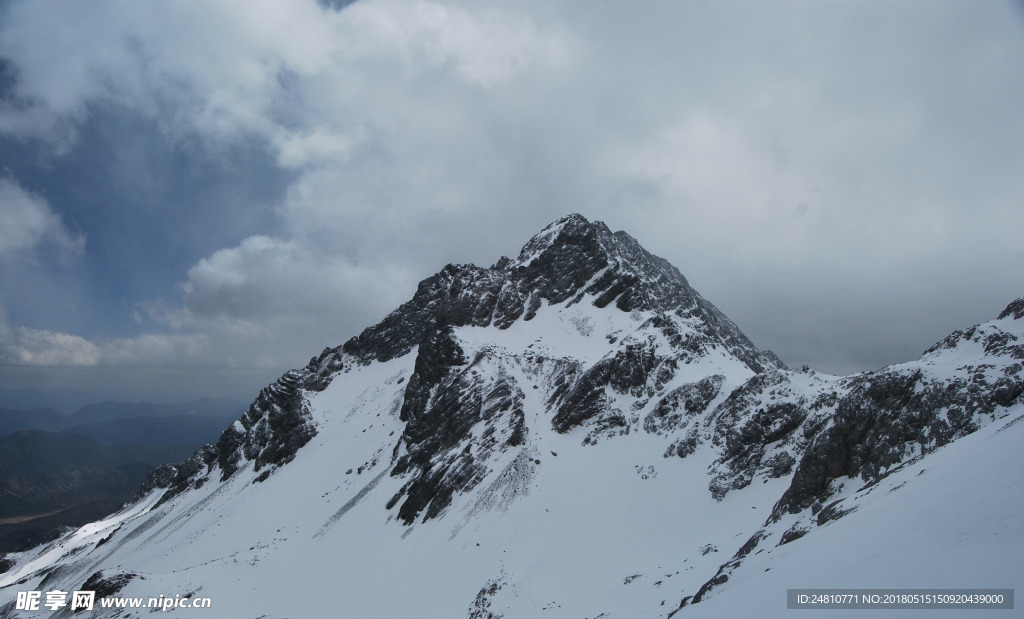 玉龙雪山