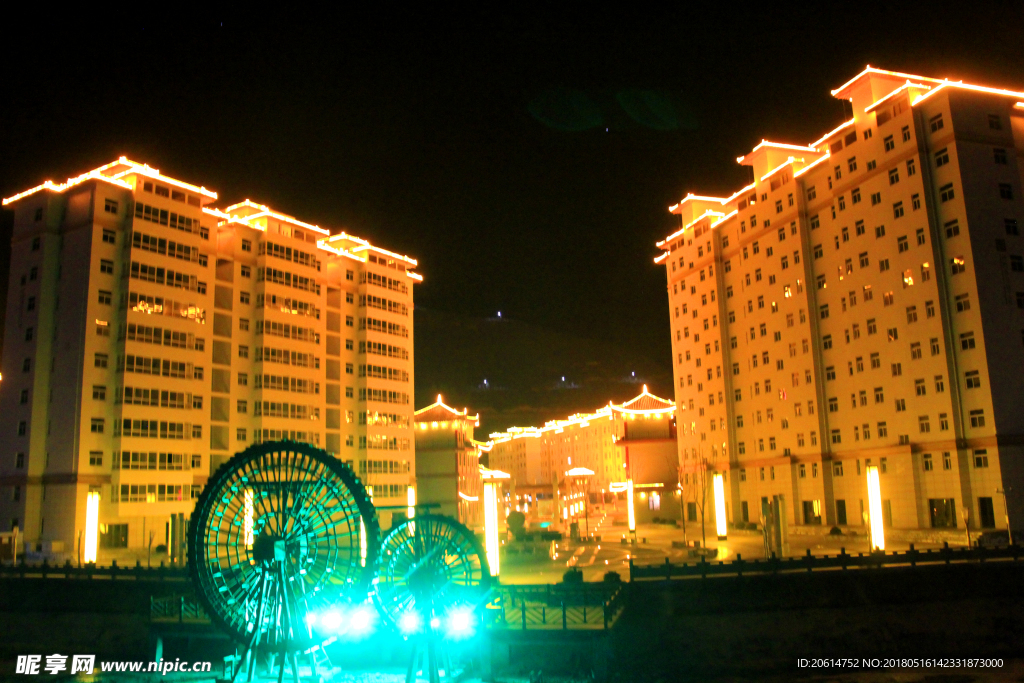 夜色下的城市风景