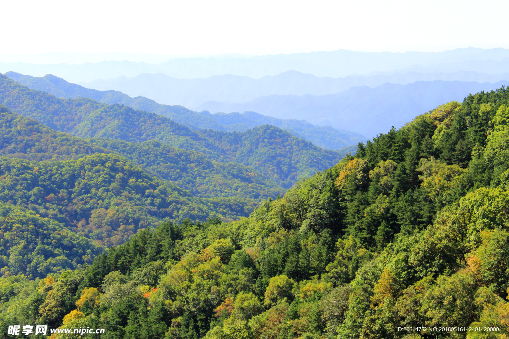 壮丽的高山风景