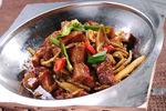 菌香闷肉锅