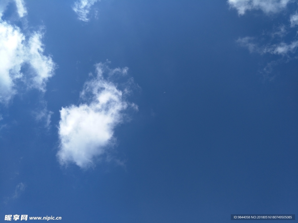 天空