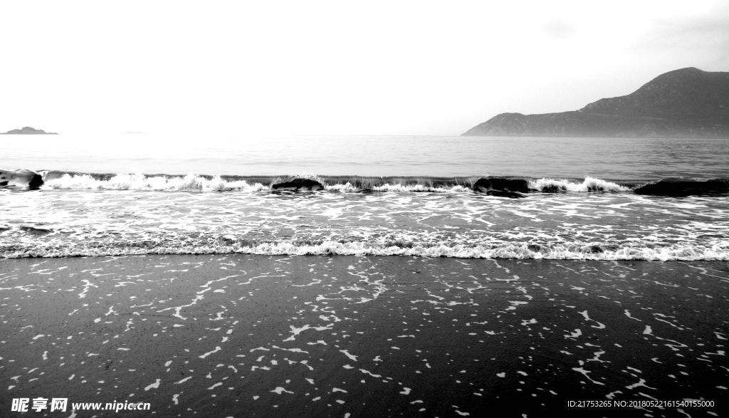 黑白沙滩