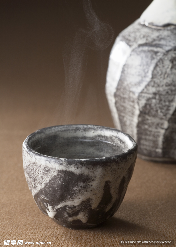 酒杯